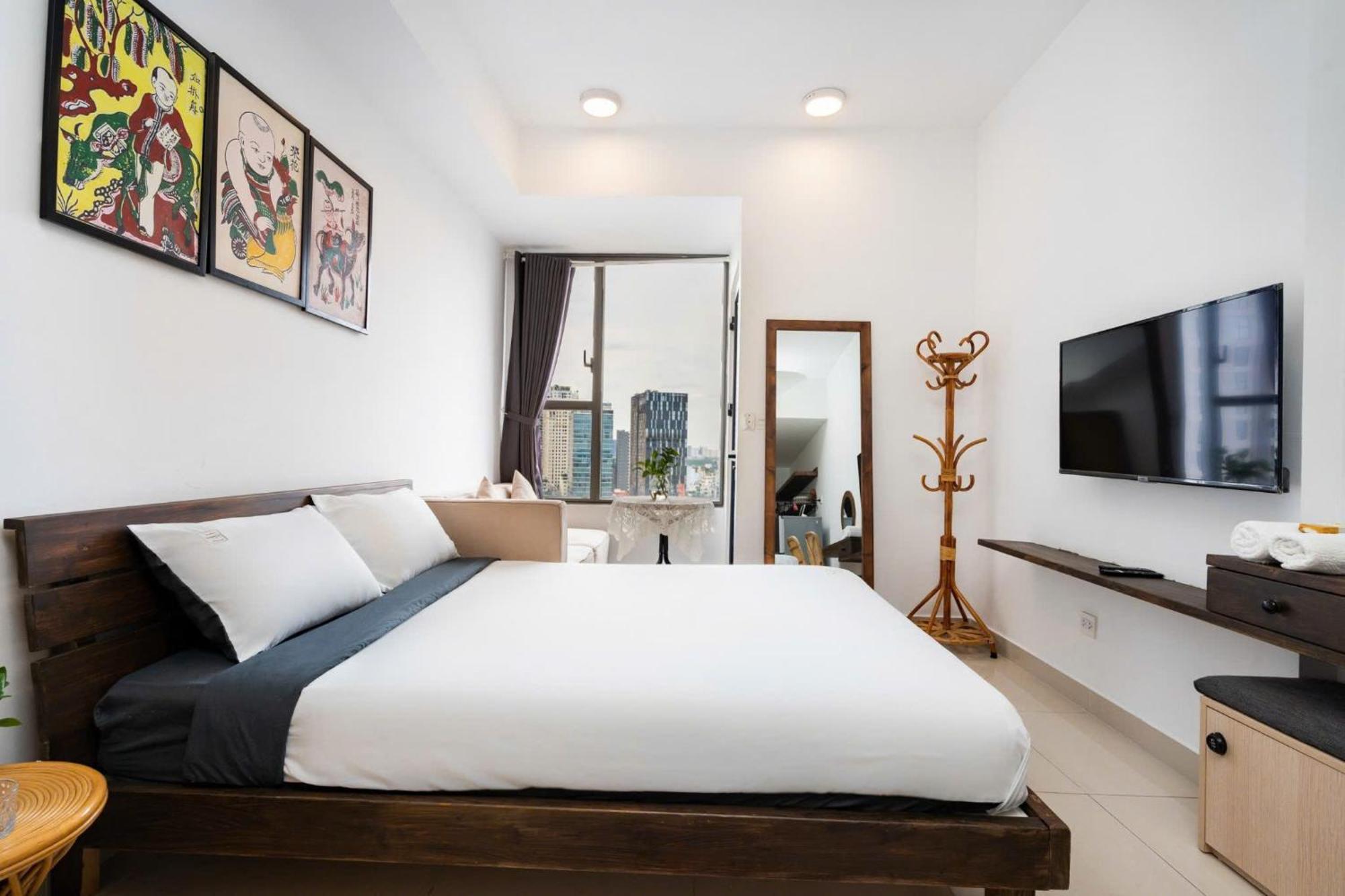 Otis - Rivergate Building District 4 * Ho Chi Minh City