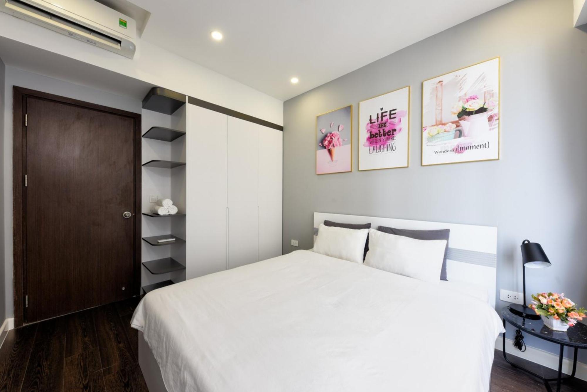 Apartment Otis - Rivergate Building District 4 *