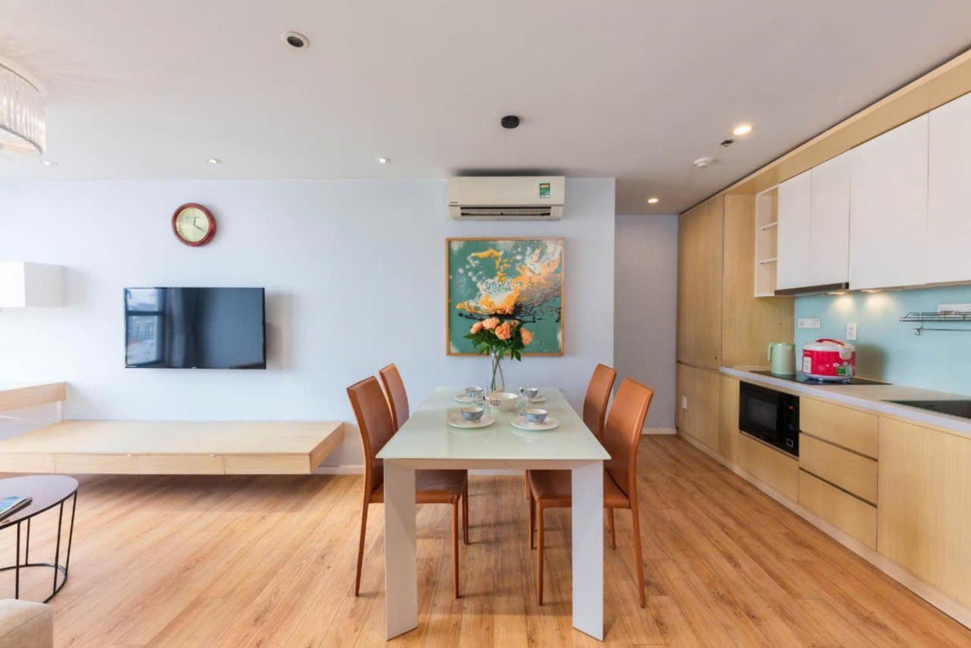 Otis - Rivergate Building District 4 * Ho Chi Minh City